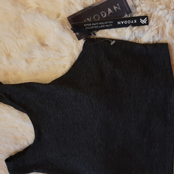 Kyodan Heathered Gray/Black Racerback Sports Bra, size Medium, NWT - Picture 3 of 11